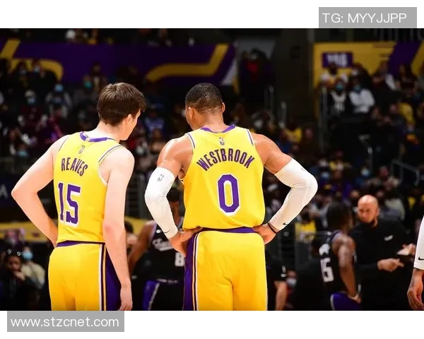 湖人对国王精彩回放全程回顾与赛后分析尽在此处 湖人对国王精彩回放全程回顾与赛后分析尽在此处